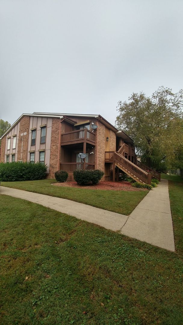 Hermitage House: 145 Brooke Castle Dr.