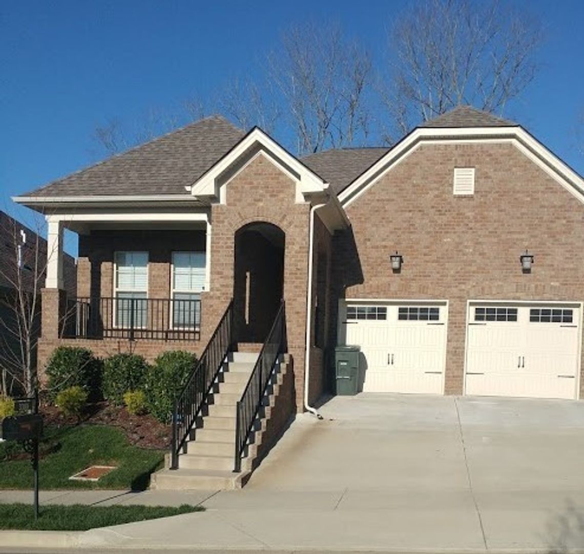 Nolensville House: 3309 Balfron Drive