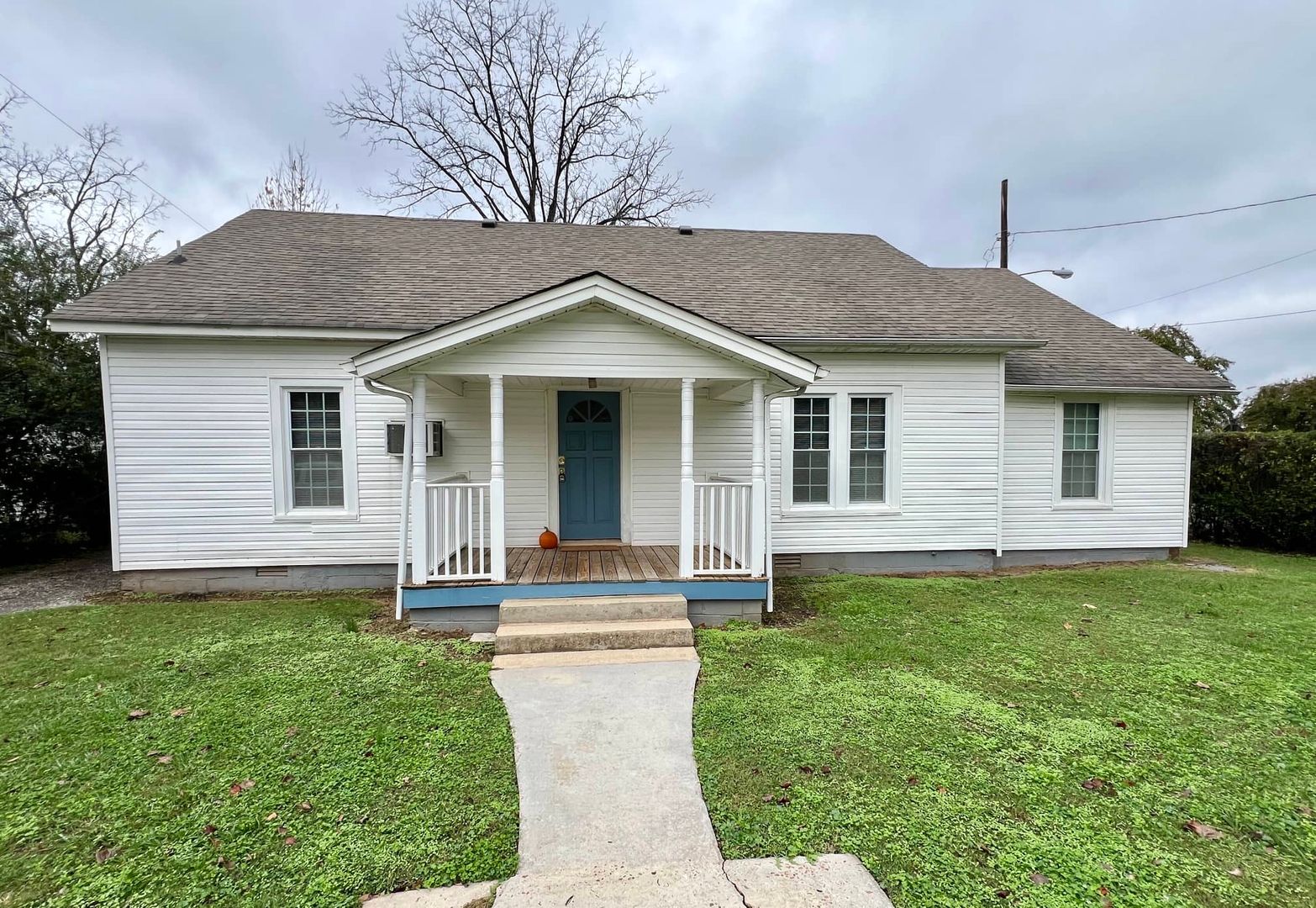 Murfreesboro Apartment: 204 Fourth Ave