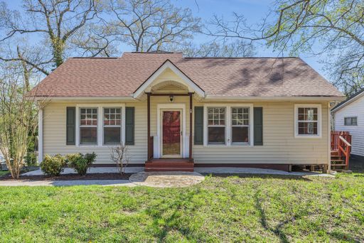 $500 OFF 1ST FULL MONTHS RENT! Charming 3 bed, 2 bath Rossville, GA Rental!
