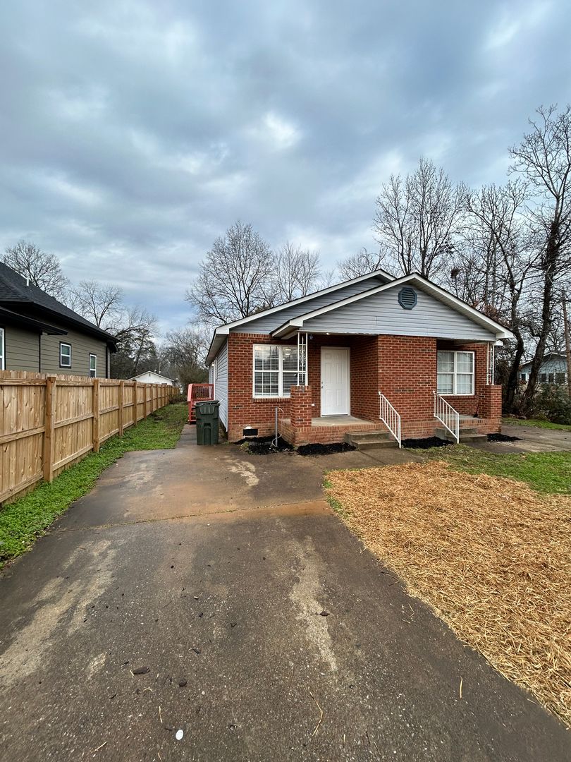 Chattanooga Townhome: 1701 Mulberry St.