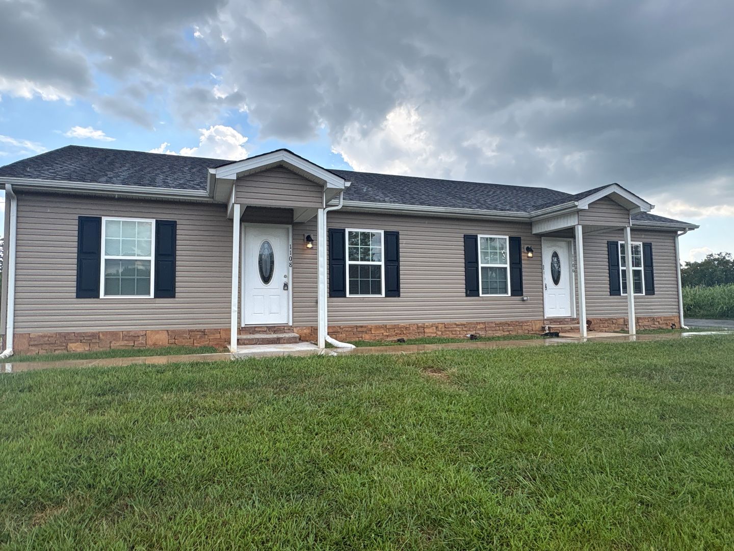 Winchester House: 1108 Old Cowan Road
