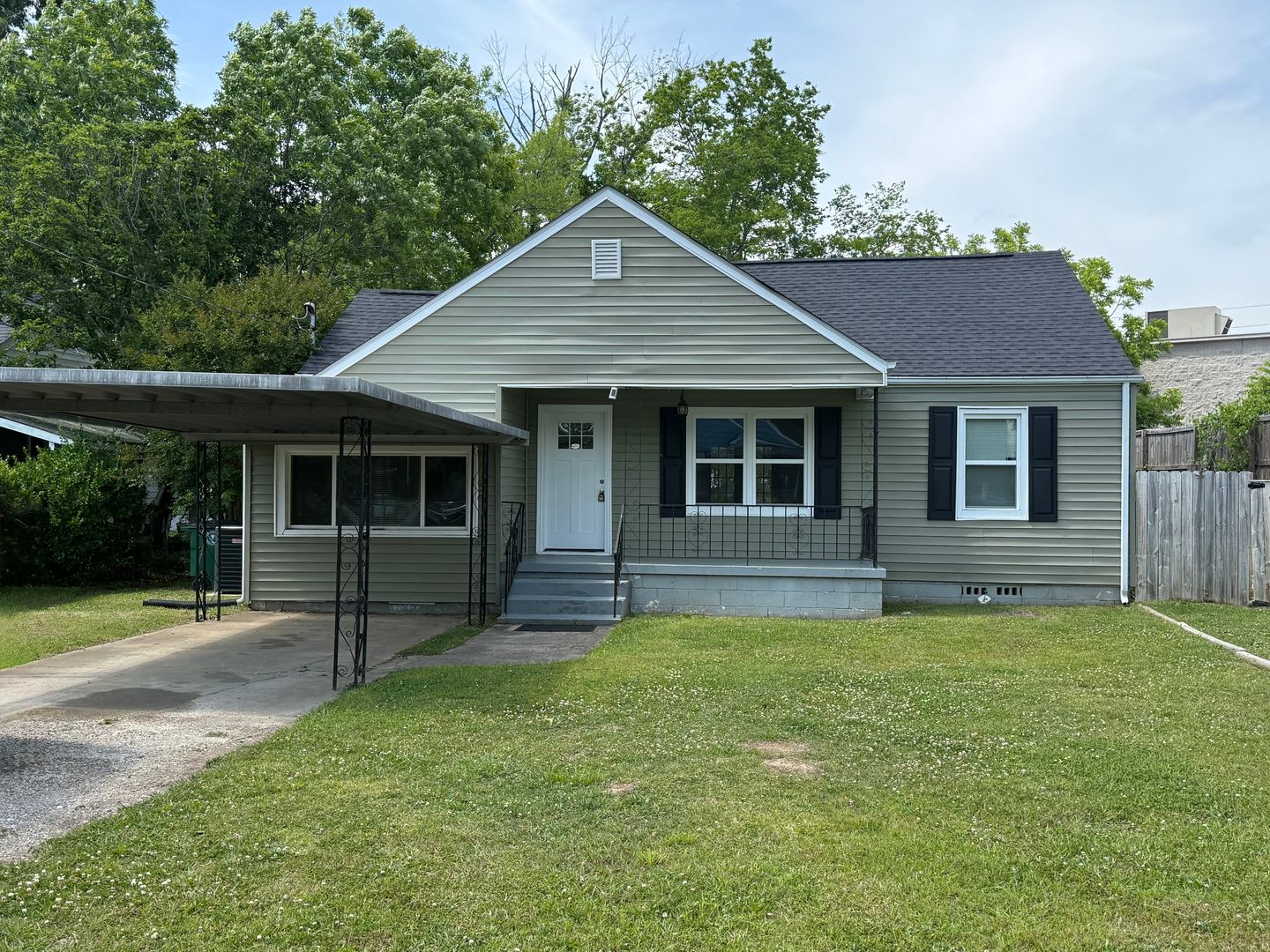 Chattanooga House: 1505 Truman Ave