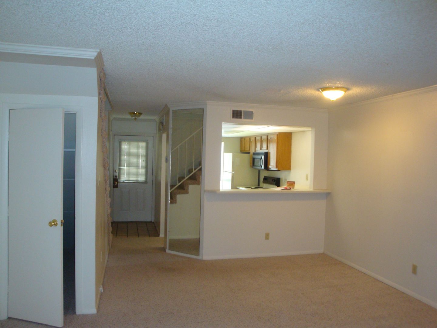 Lubbock Apartment: 7306 Aberdeen Ave