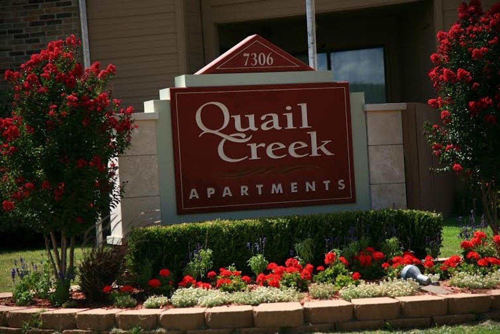 Lubbock Apartment: 7306 Aberdeen Ave