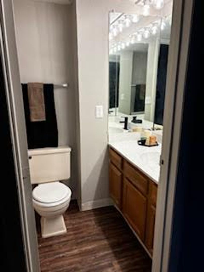 Lubbock Apartment: 7306 Aberdeen Ave