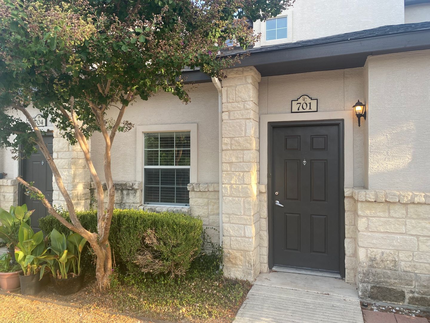 Boerne Apartment: 1000 Diamond Dr