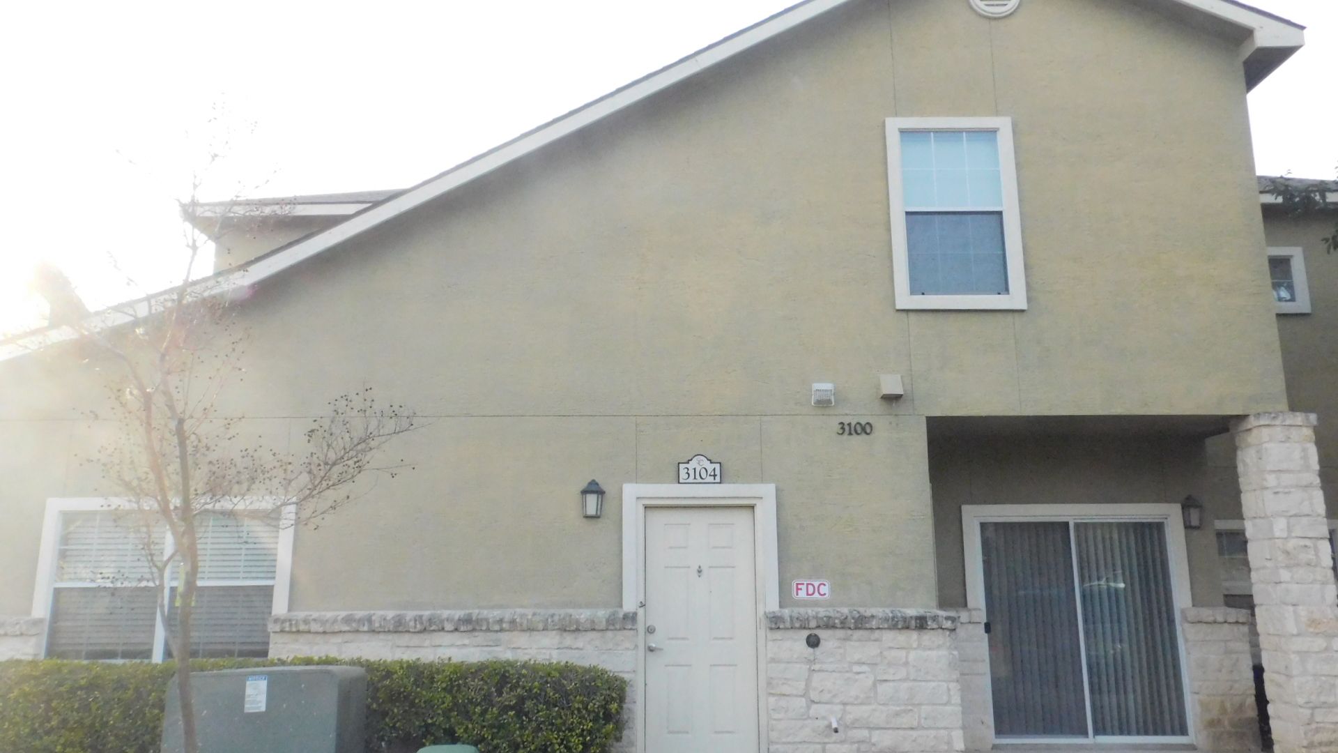 Boerne Apartment: 1000 Diamond Dr