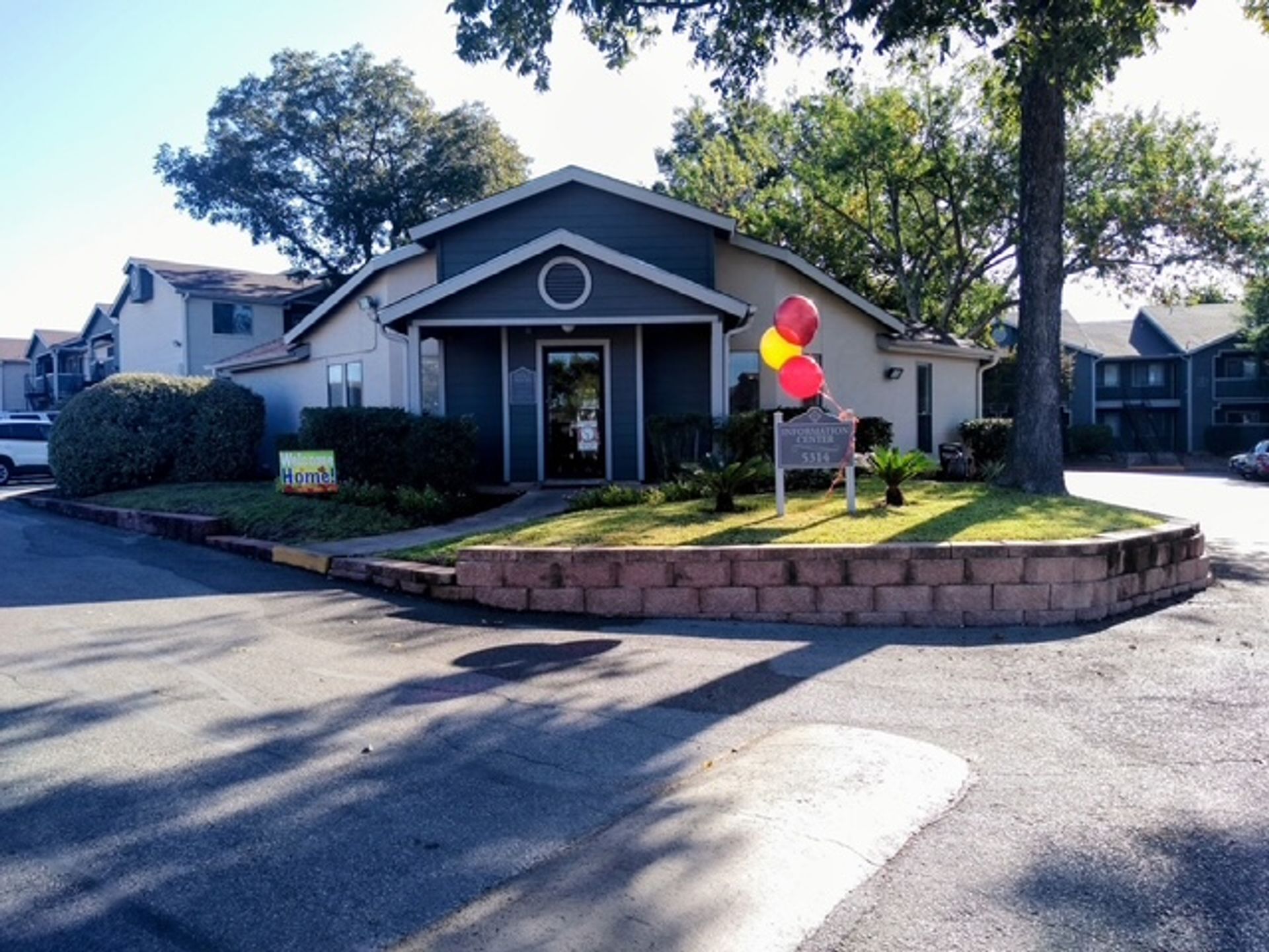 San Antonio Apartment: 5314 Randolph Blvd.