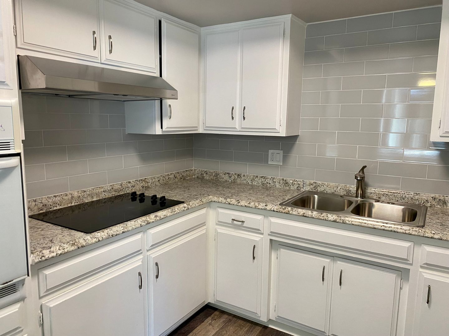 Vista Apartment: 1060 Meadow Lake Drive