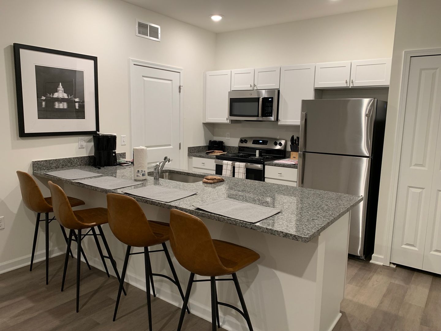 Warren Apartment: 29400 Towne Center Drive