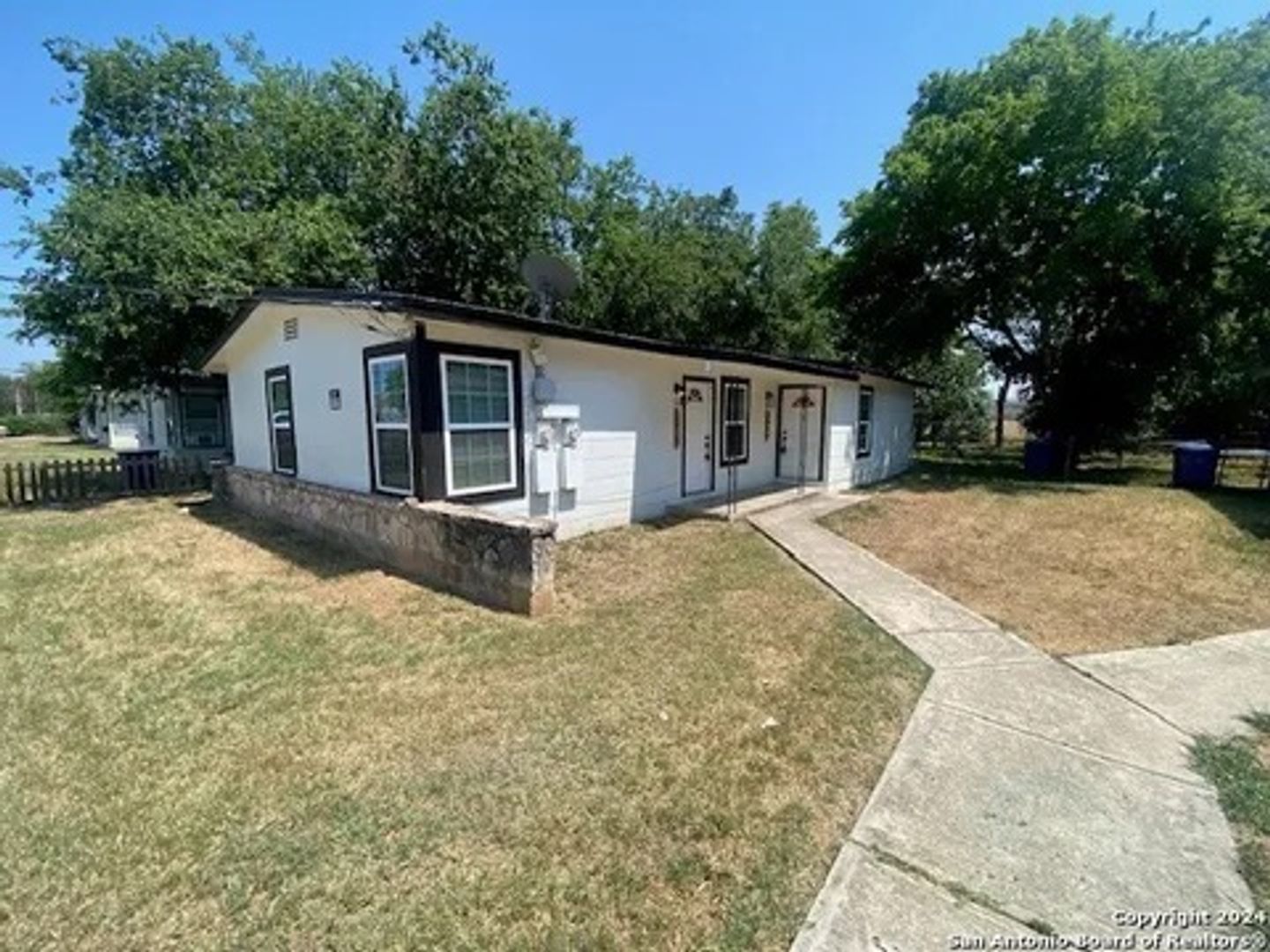 San Antonio Apartment: 3038 Weir Ave