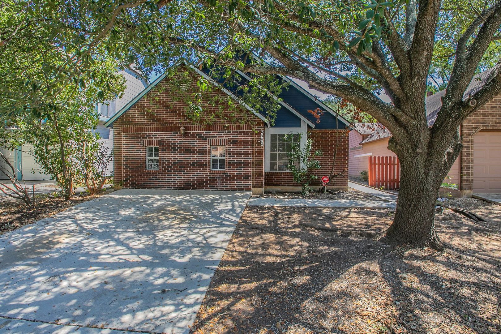 San Antonio House: 3662 Candlehead