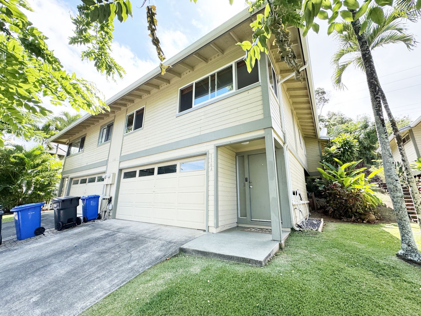 Kailua Townhome: 116 A Kahako Street