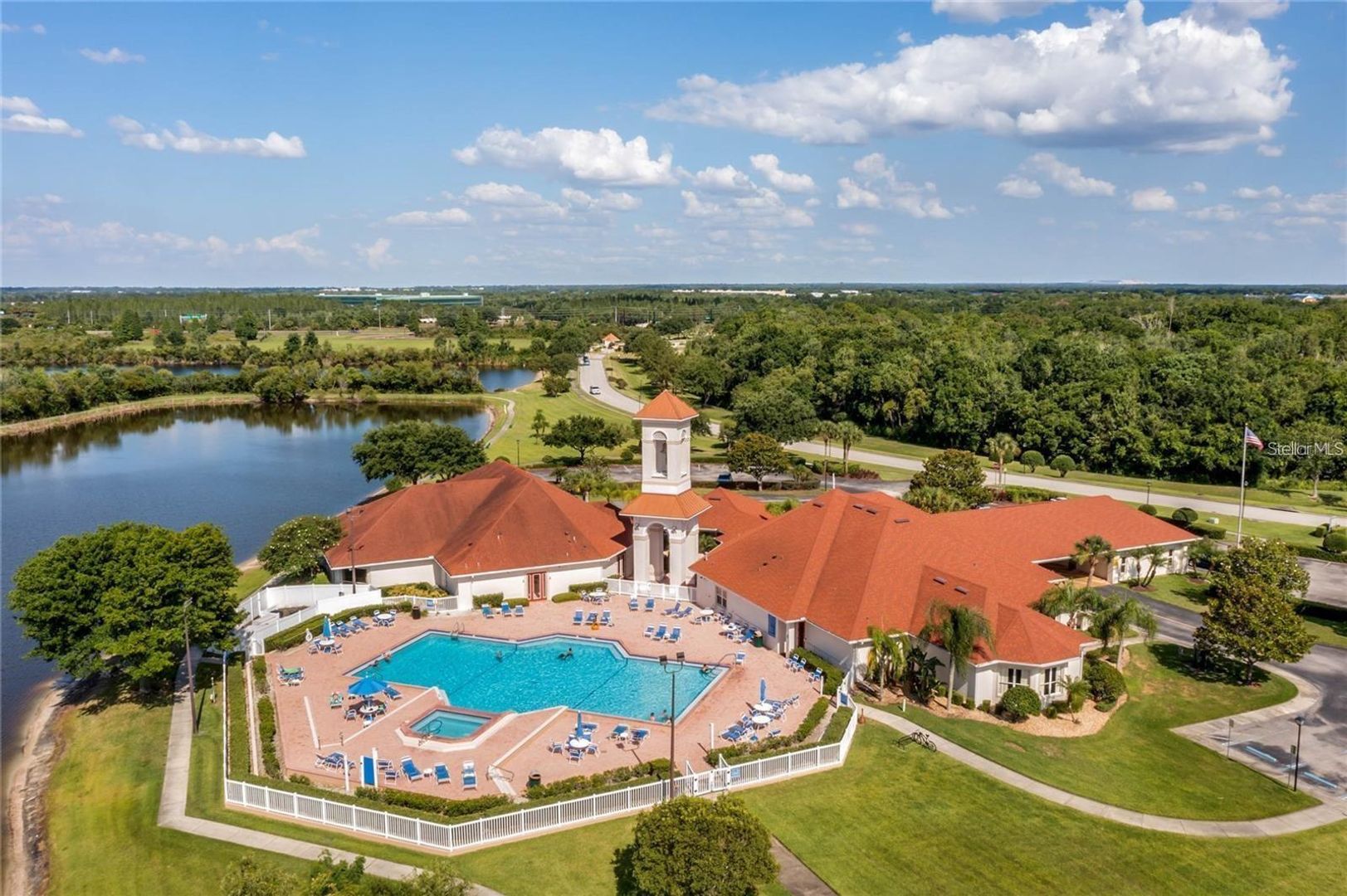 Lakeland House: 3360 Fiddle Leaf Way