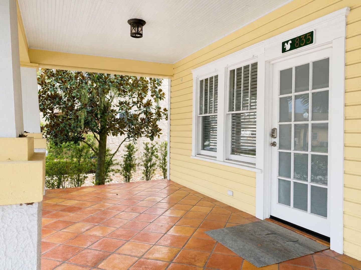 Lakeland Apartment: 833-835 Johnson Ave