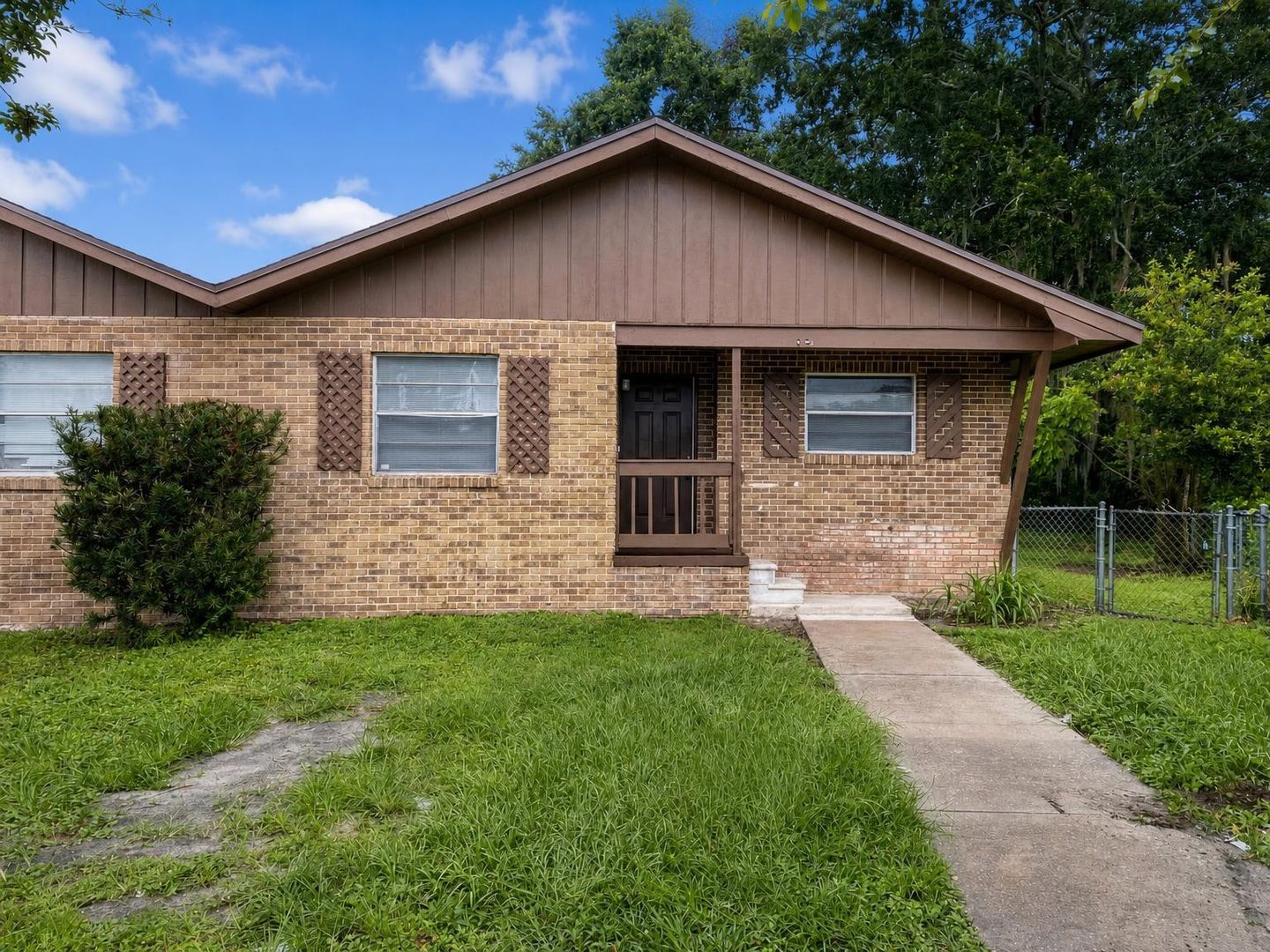 Lakeland Apartment: 1029-1031 Jacks Street