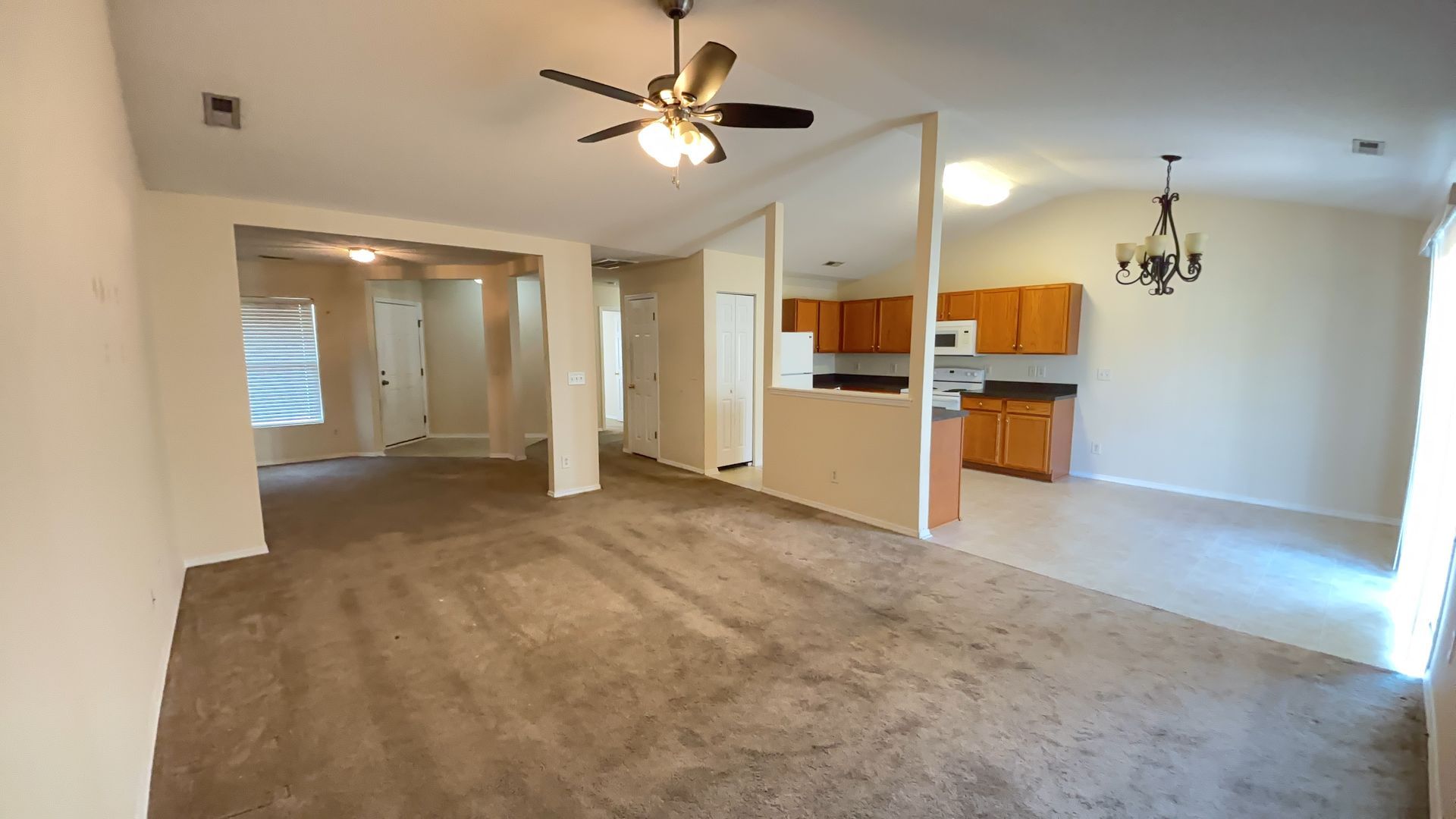 Myrtle Beach House: 1000 Post Oak Ct