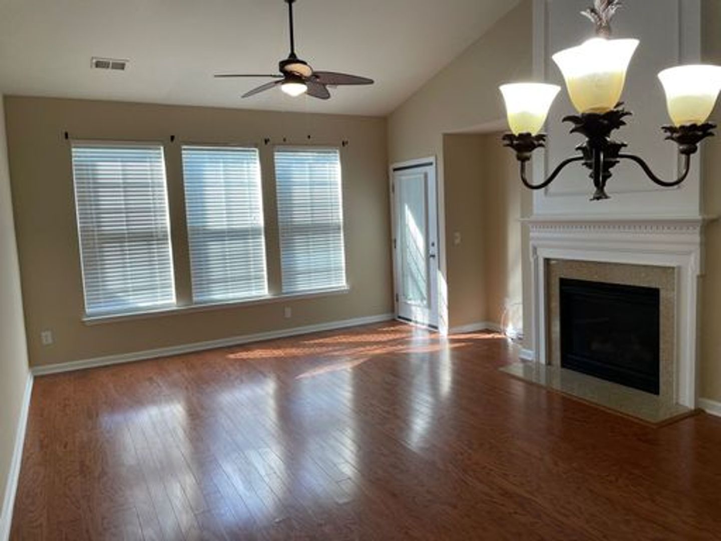 Myrtle Beach House: 3234 Volterra Way