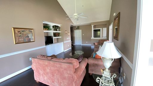 3 bedroom/2 bath furnished condo in Harbour Cove – photo 1