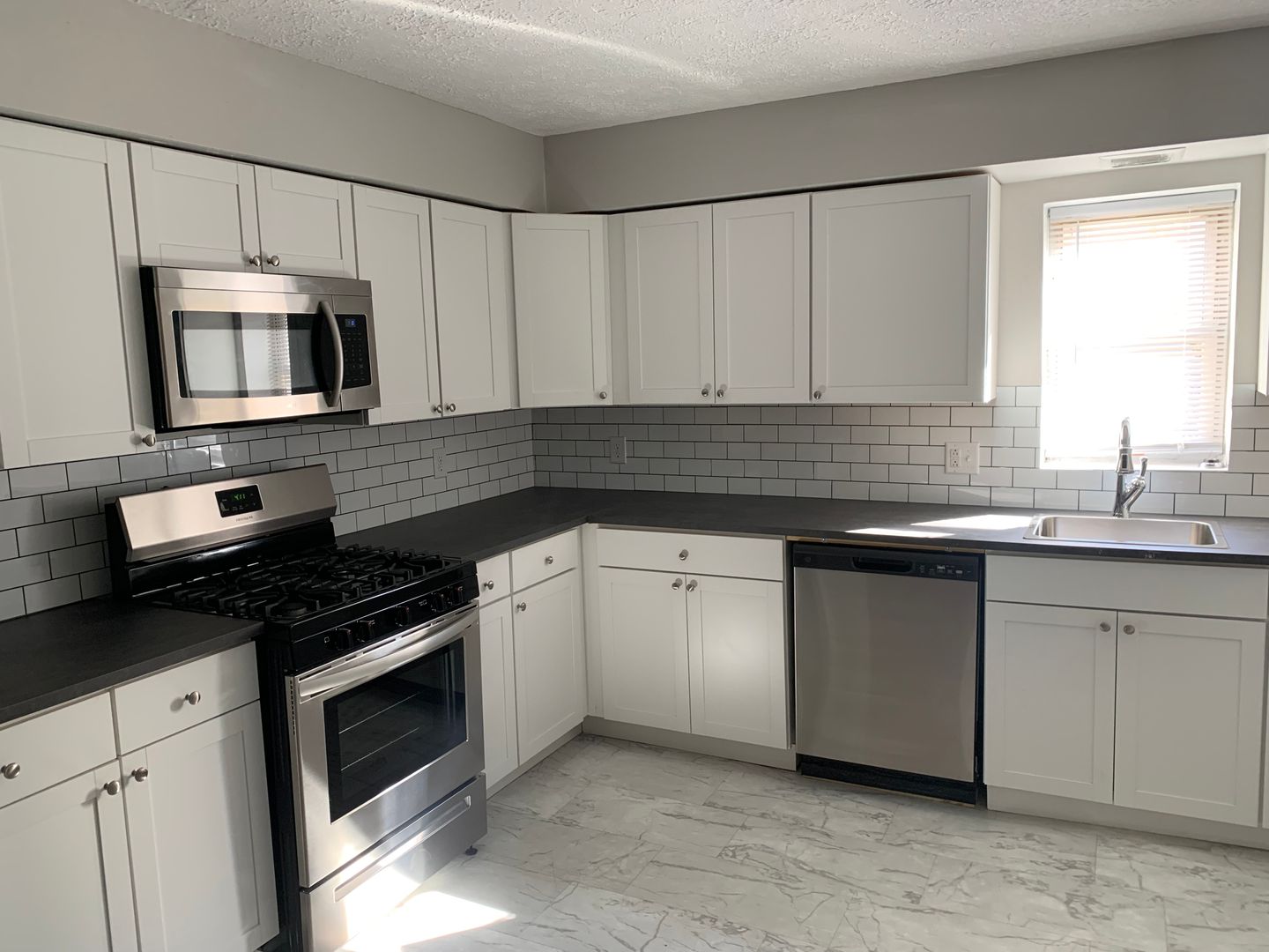 Pittsburgh House: 721 Lorenz Ave