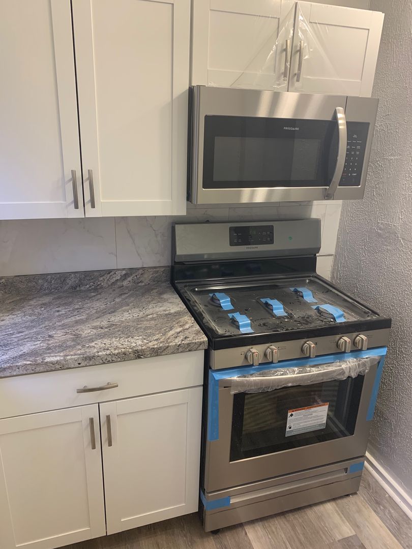 Pittsburgh House: 906 Gibson St