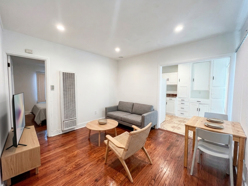 Beautiful 1bedroom 1Bathroom apartment for Rent ready to be called Home! – photo 1