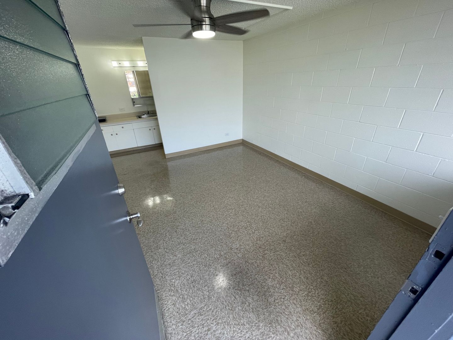 Honolulu Apartment: 1301 Lusitana St