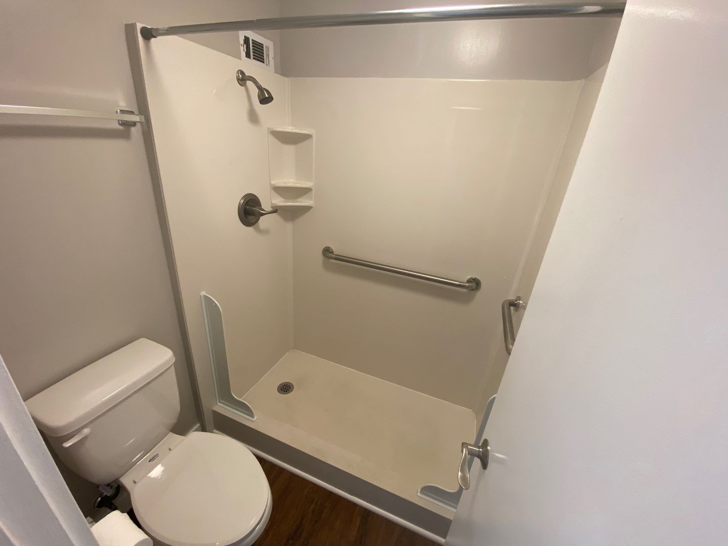 Honolulu Apartment: 1301 Lusitana St