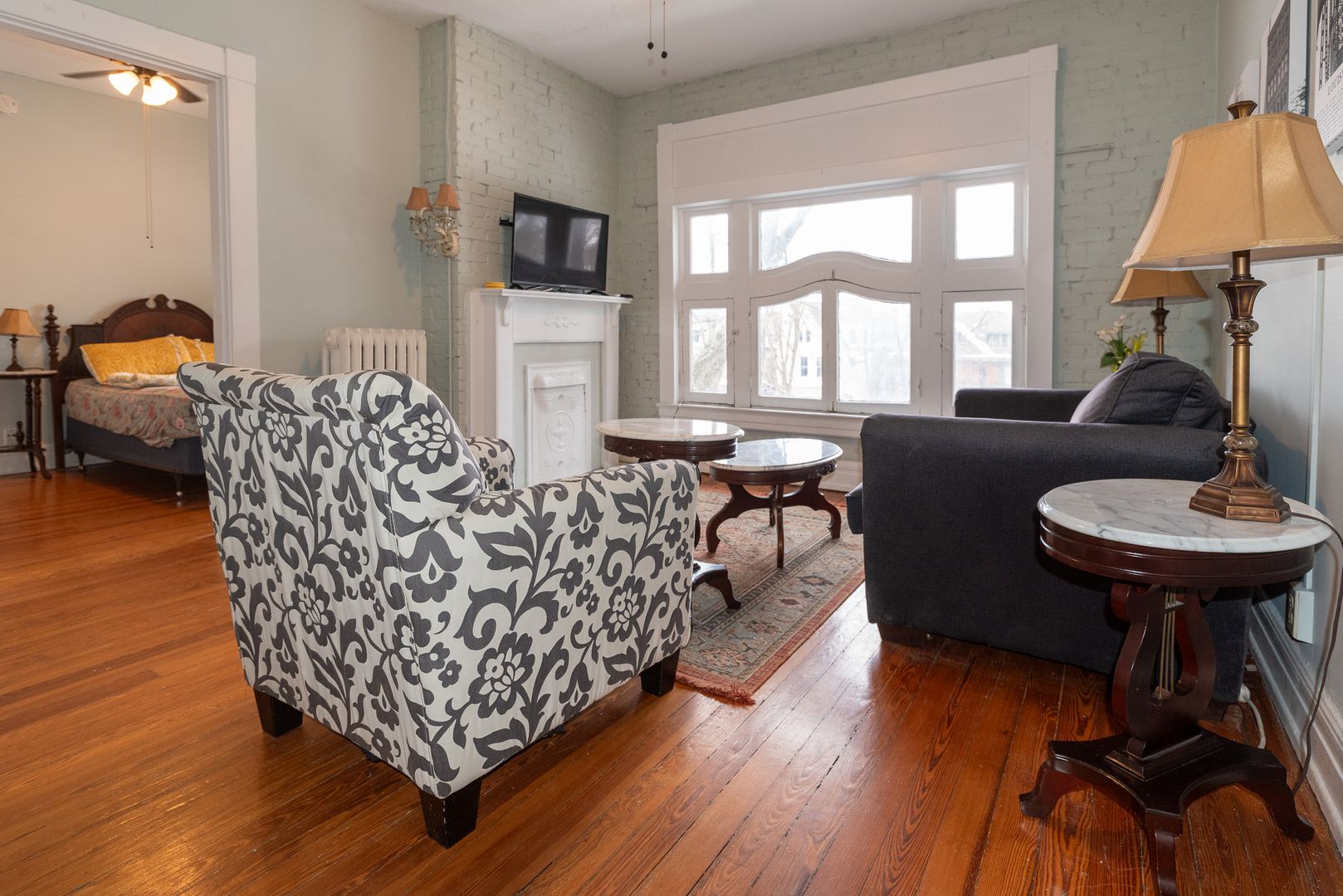 Louisville Apartment: 1459 Saint James Court