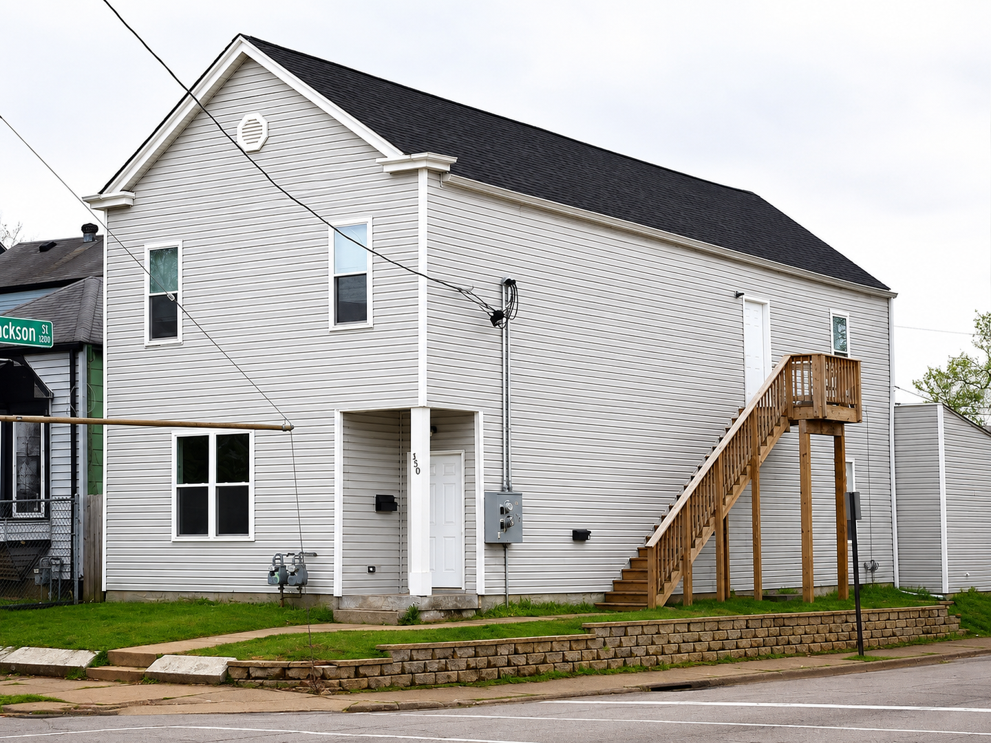 Louisville Apartment: 500 E Ormsby Ave