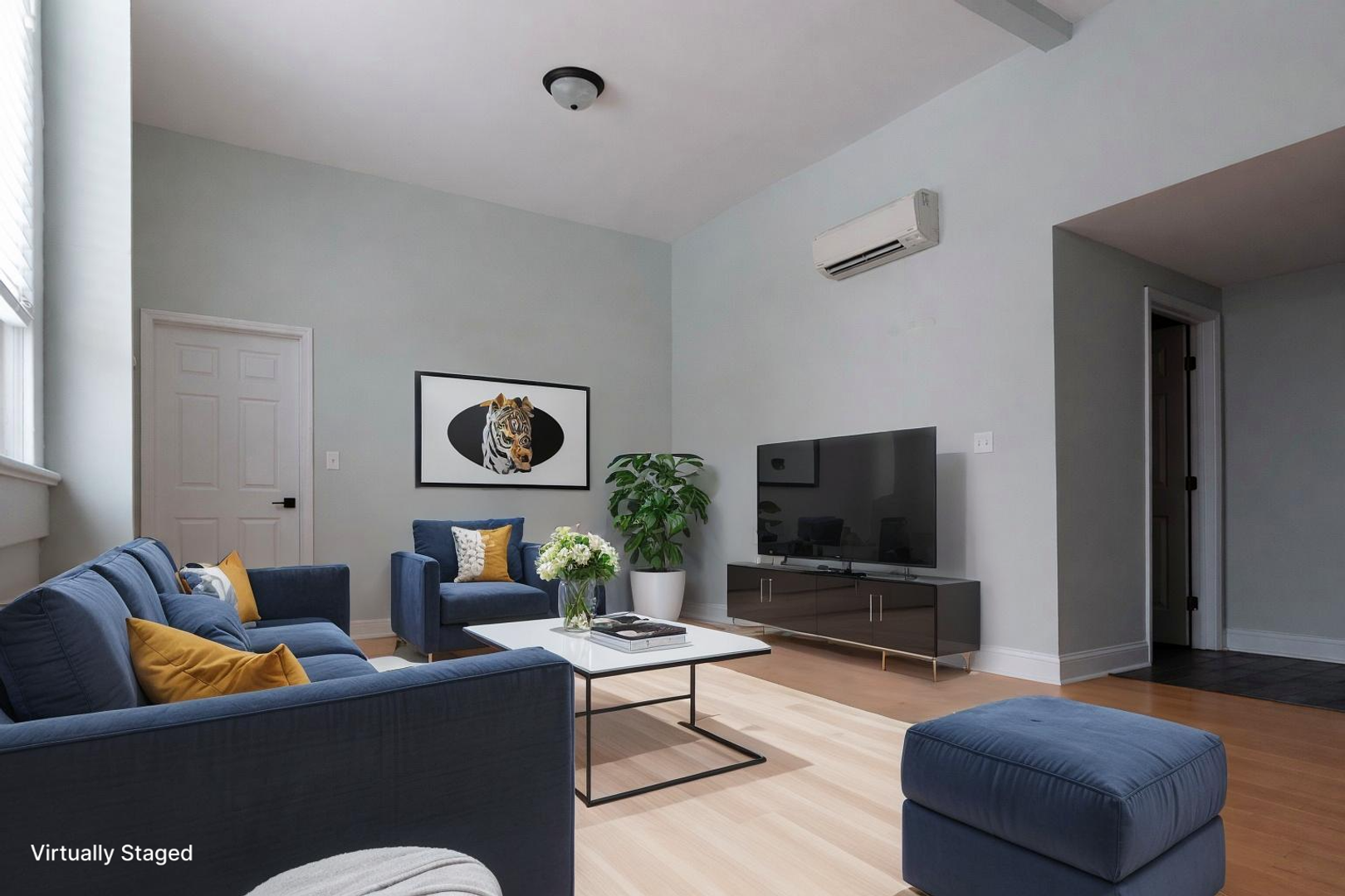 Louisville Apartment: 523 Park Avenue