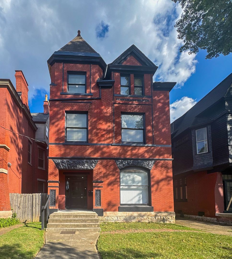 Louisville Apartment: 1219 South 2nd Street