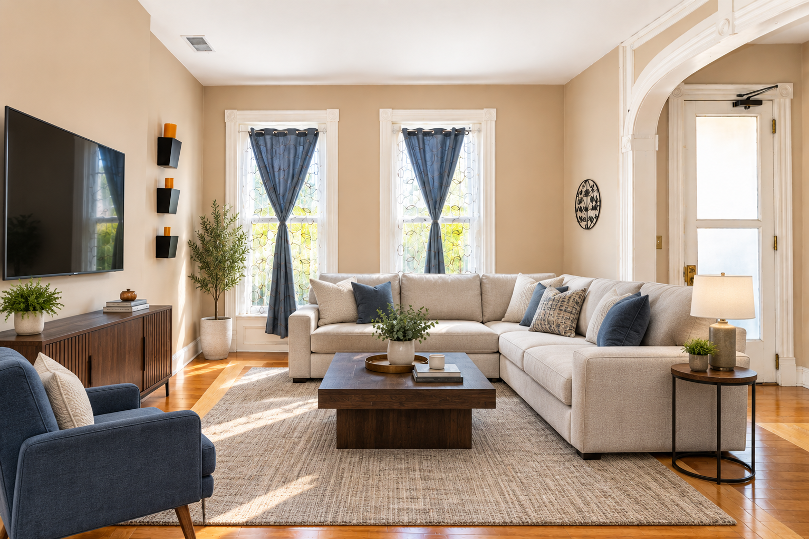 Louisville Apartment: 1037 S 4th St