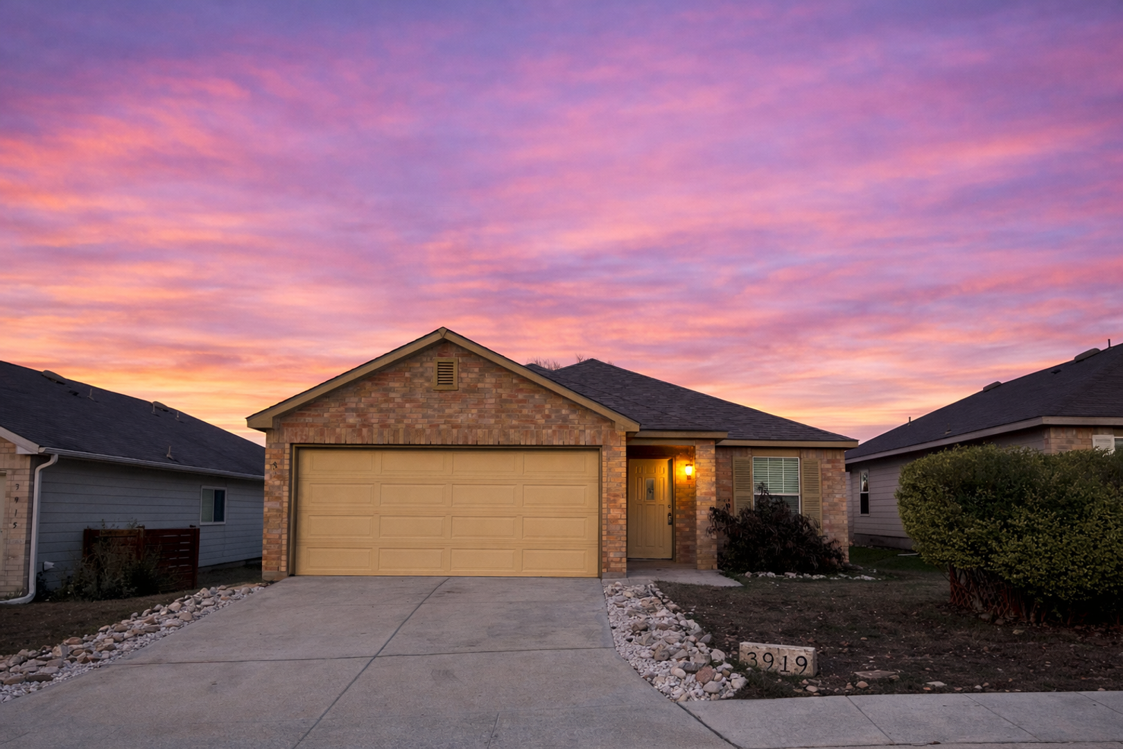 San Antonio House: 3919 Torey Mesquite