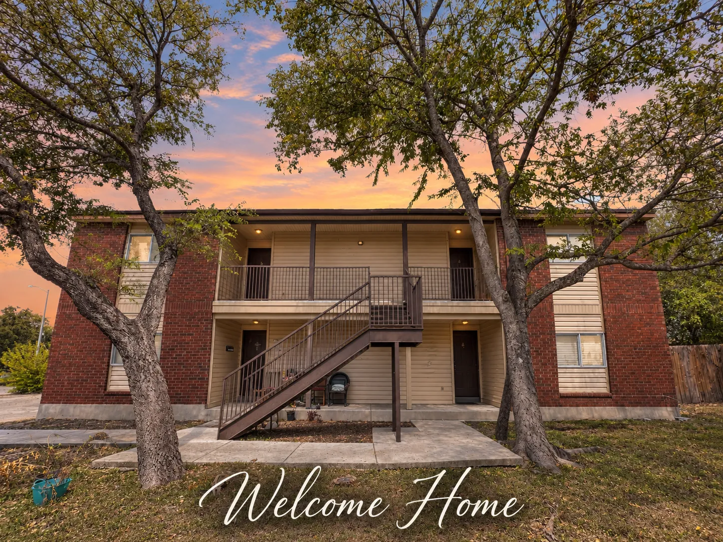 Universal City Apartment: 538 Dukeway Dr. #C