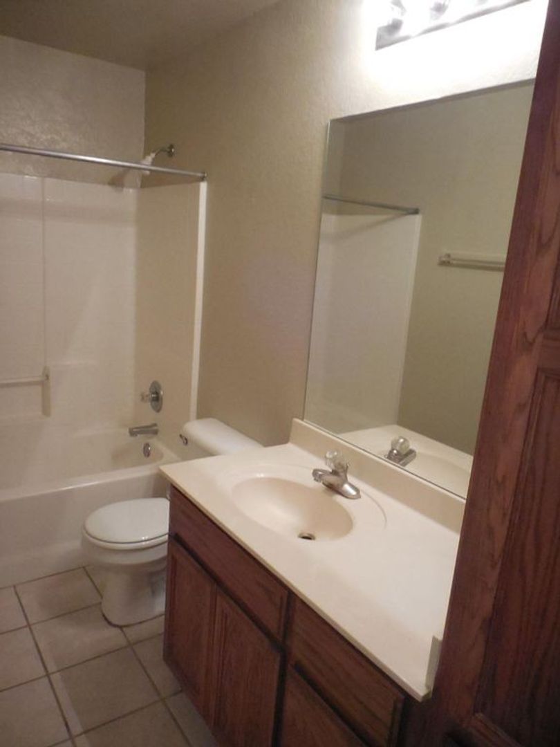 Norman House: 1209 Northern Hills Road