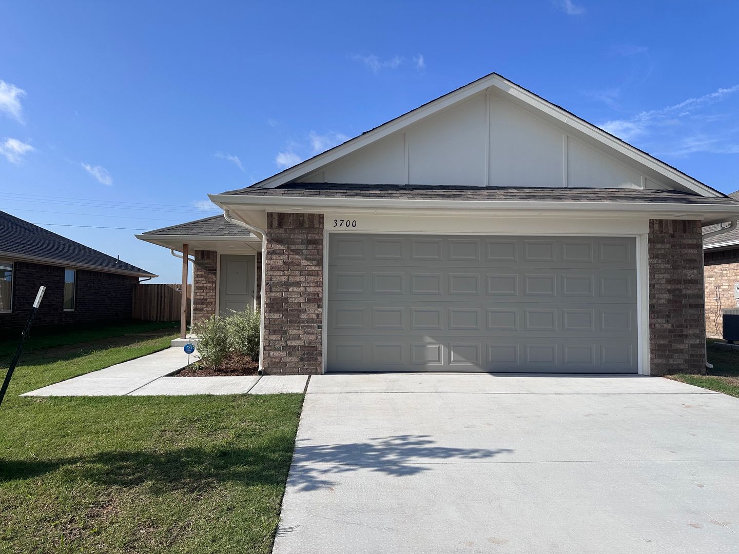 Oklahoma City House: 3700 S.E. 81st St.