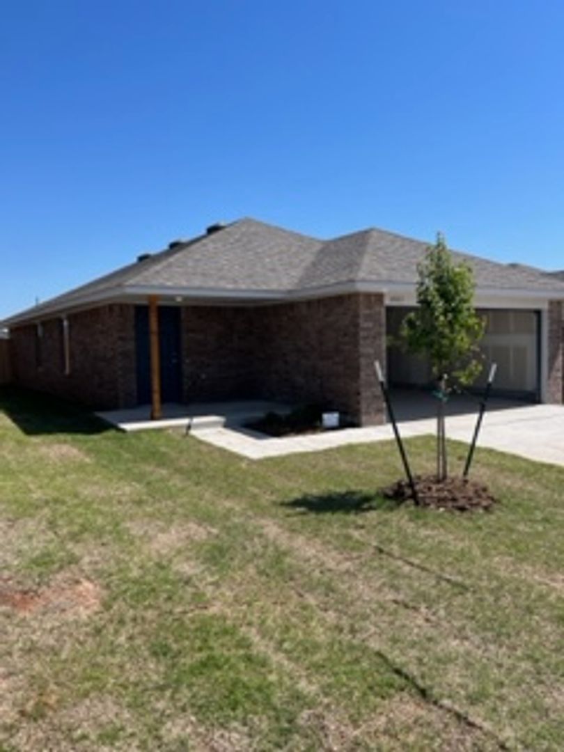 Oklahoma City House: 2925 NW 195th Street