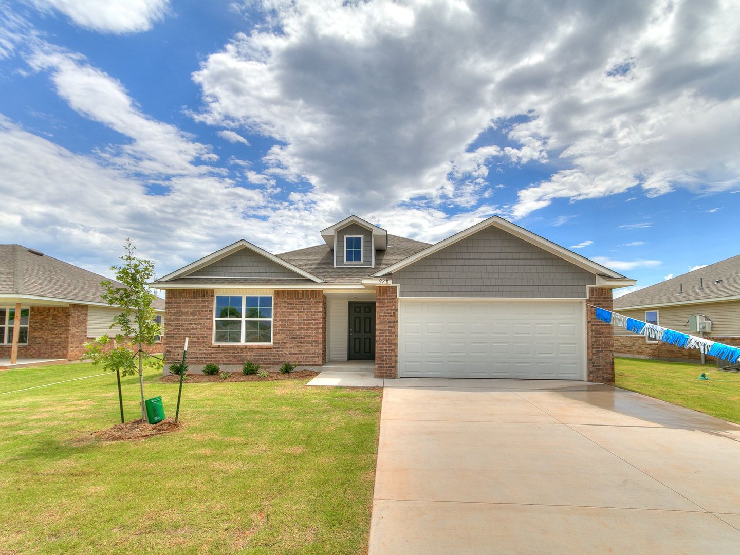 Mustang House: 928 S. Bear Lane
