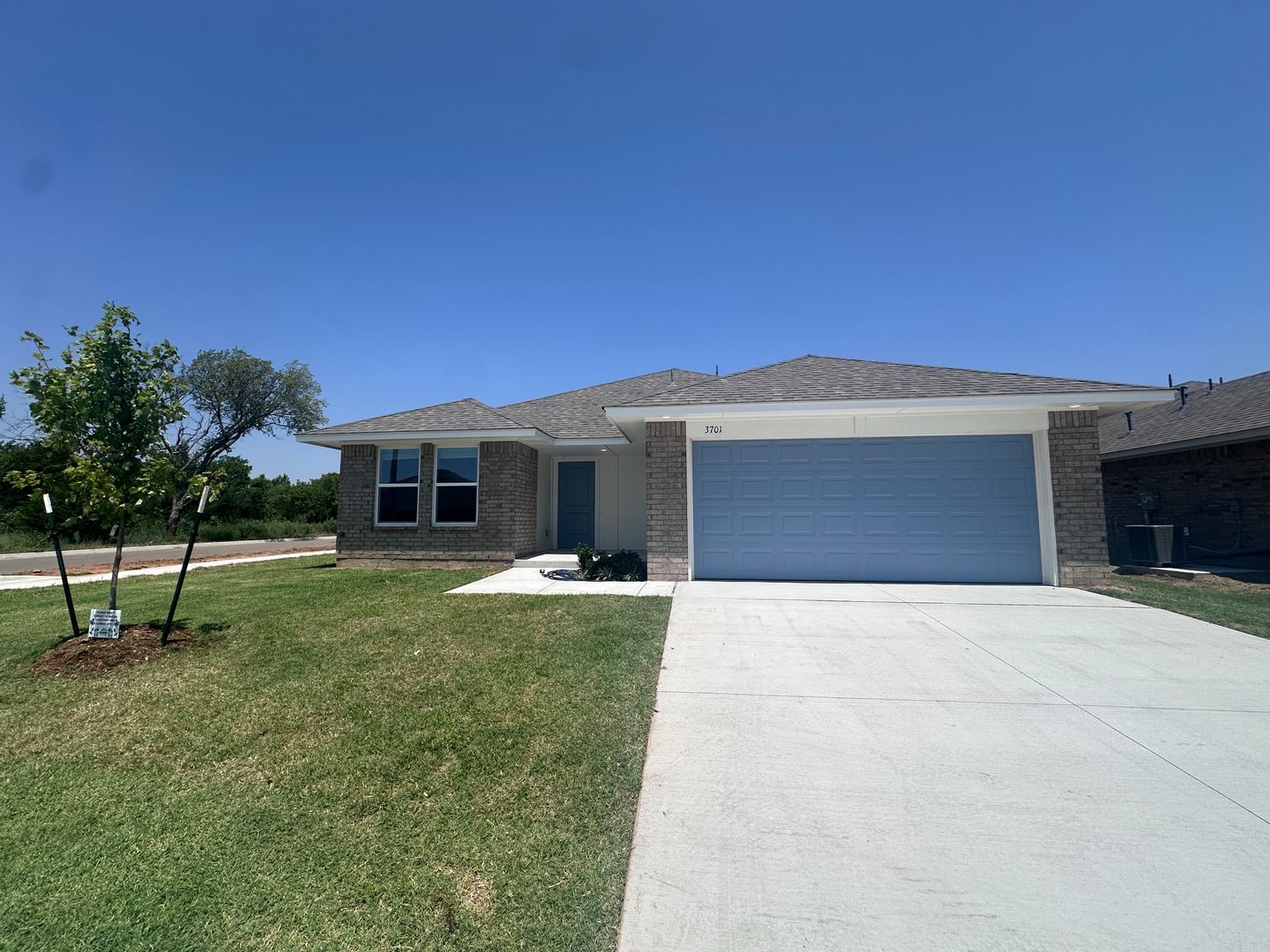 Oklahoma City House: 3701 S.E. 81st St.