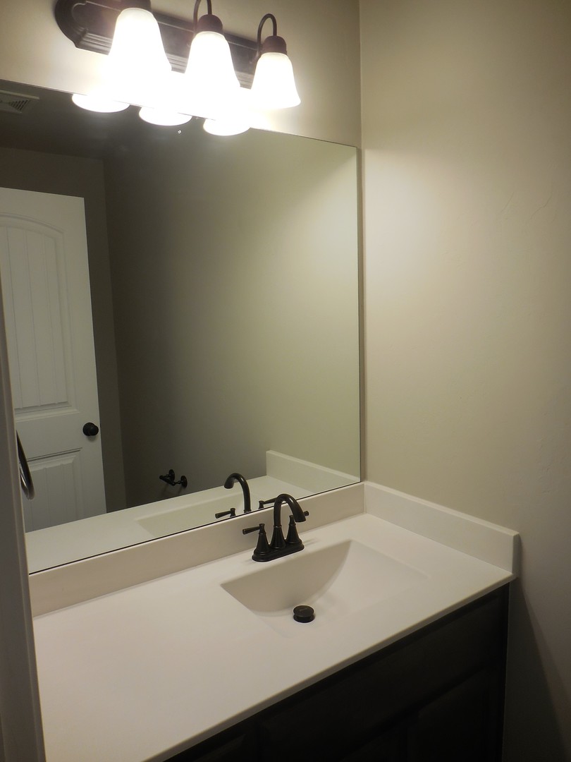 Moore Apartment: 118 NE 23rd Street