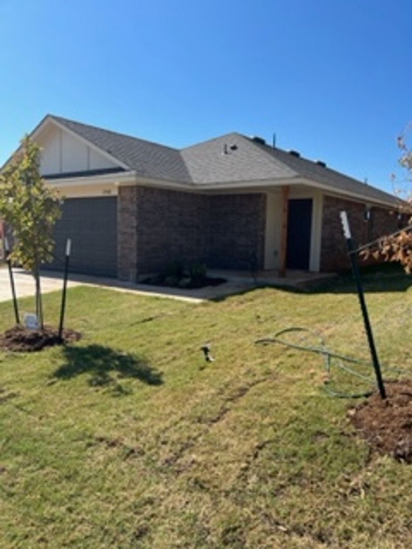 Oklahoma City House: 2908 NW 195th St