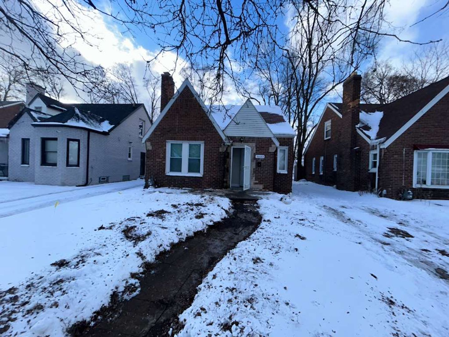 Detroit House: 16663 Cruse St.