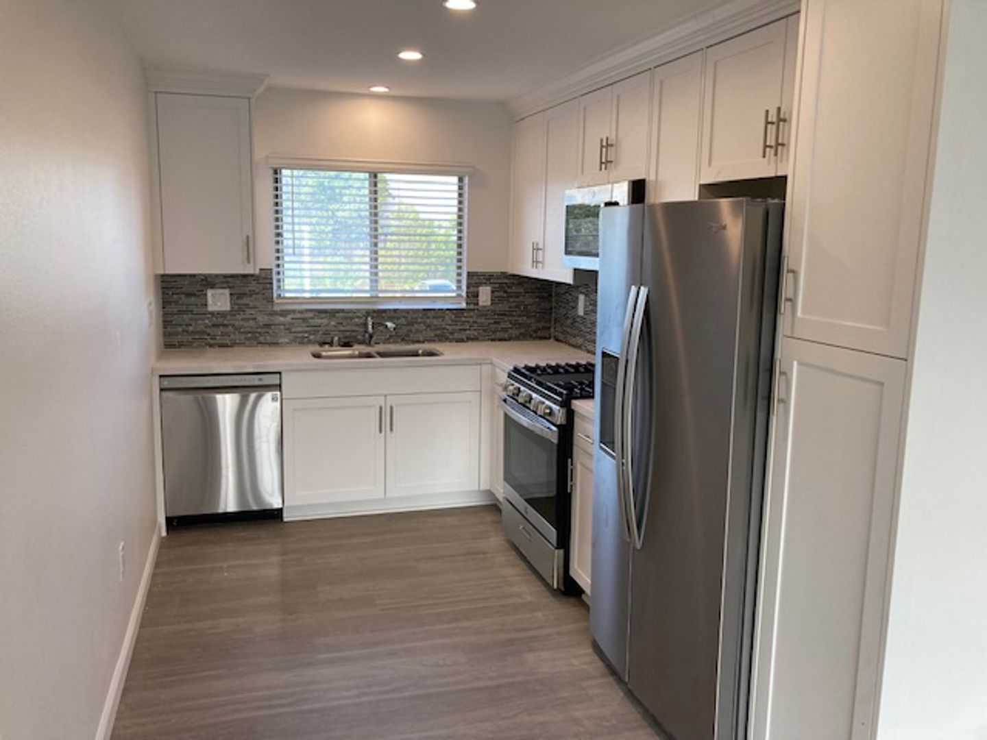 San Diego Apartment: 2960-2980 Clairemont Dr.