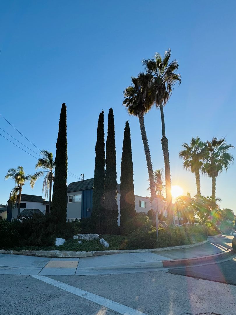 San Diego Apartment: 4250 Jewell Street, LP