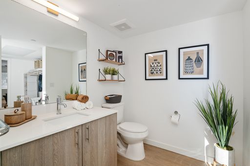 2426 4th Ave.  - 504, San Diego, CA 92103