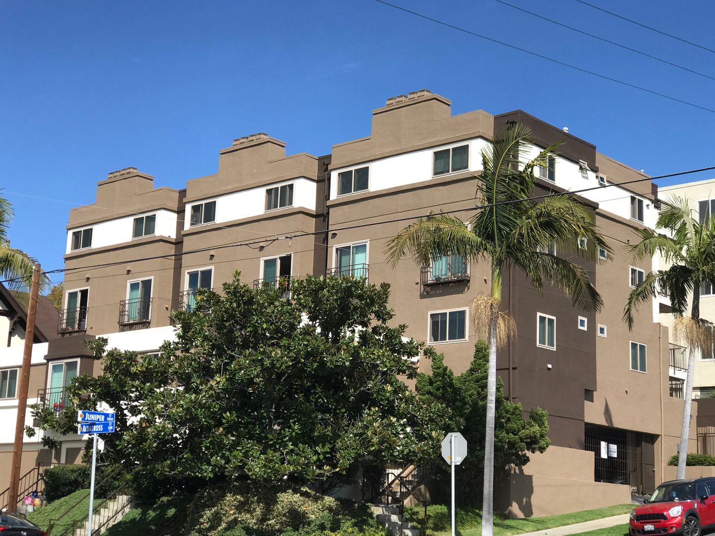 San Diego Apartment: 234 W. Juniper St.