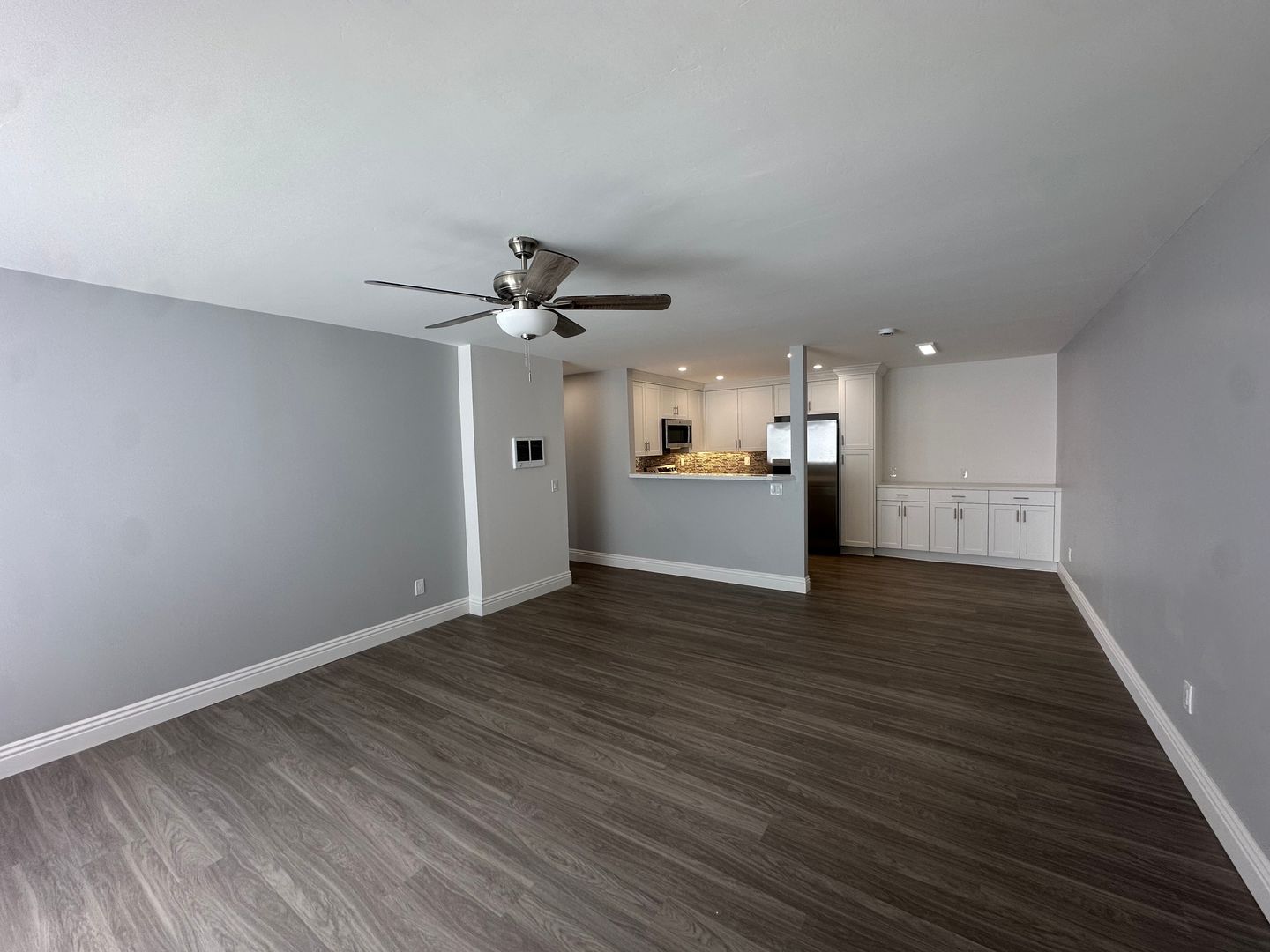 San Diego Apartment: 3883 Jewell St.