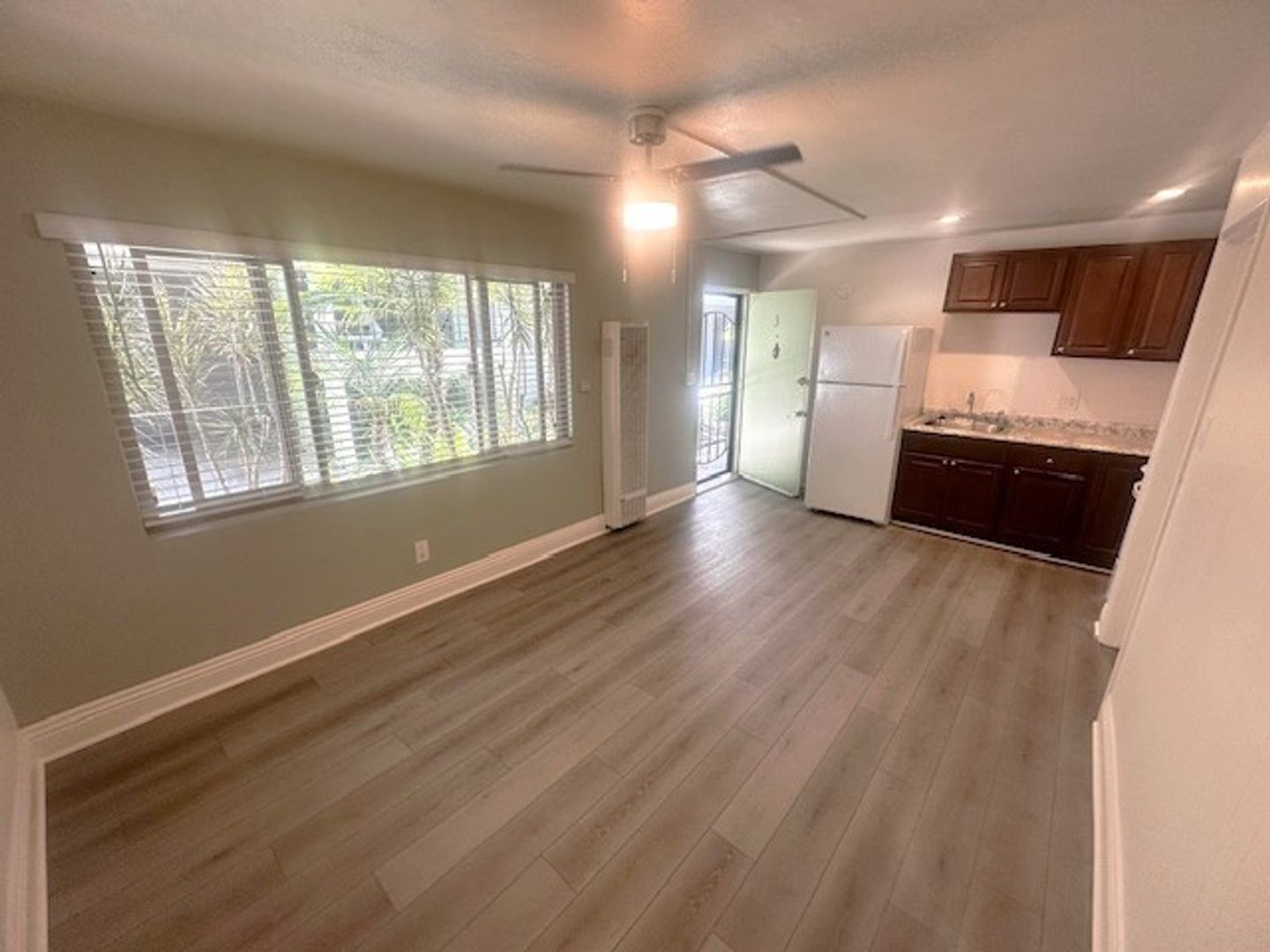 San Diego Apartment: 225 Redwood Street